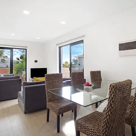 Recanto Dourado Villa