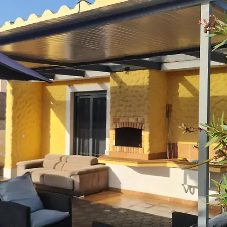 Villa Recanto Dourado