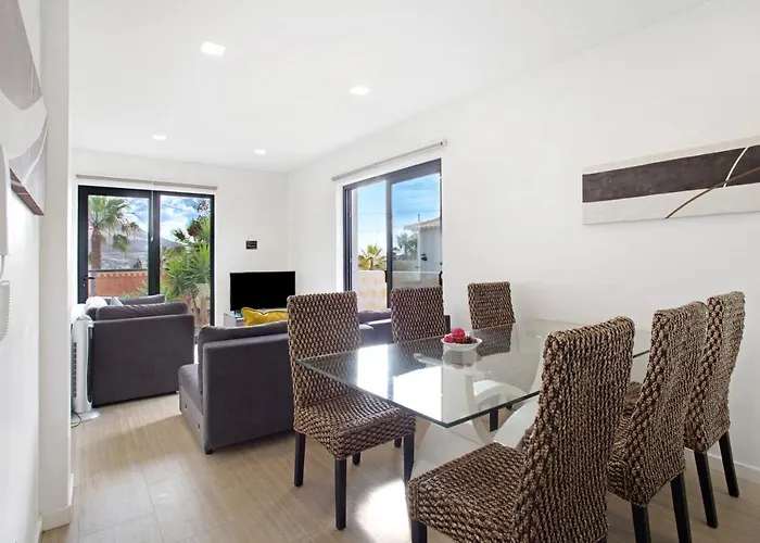 Recanto Dourado Villa